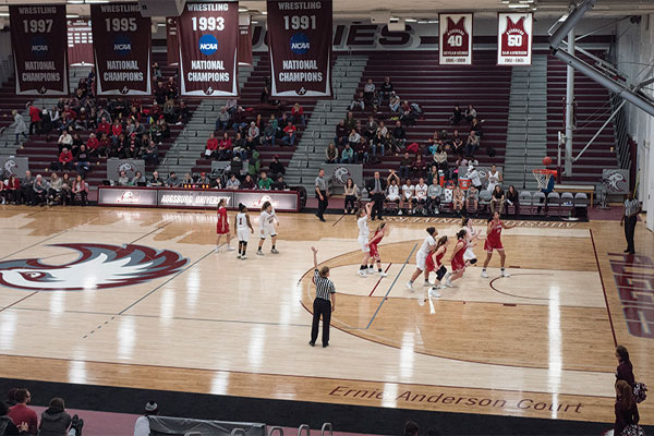 Augsburg women’s basketball plays against the College of Saint Benedict in Si Melby Hall, 2018.